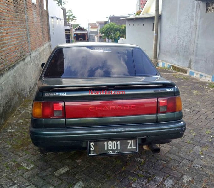 1992 Daihatsu classy